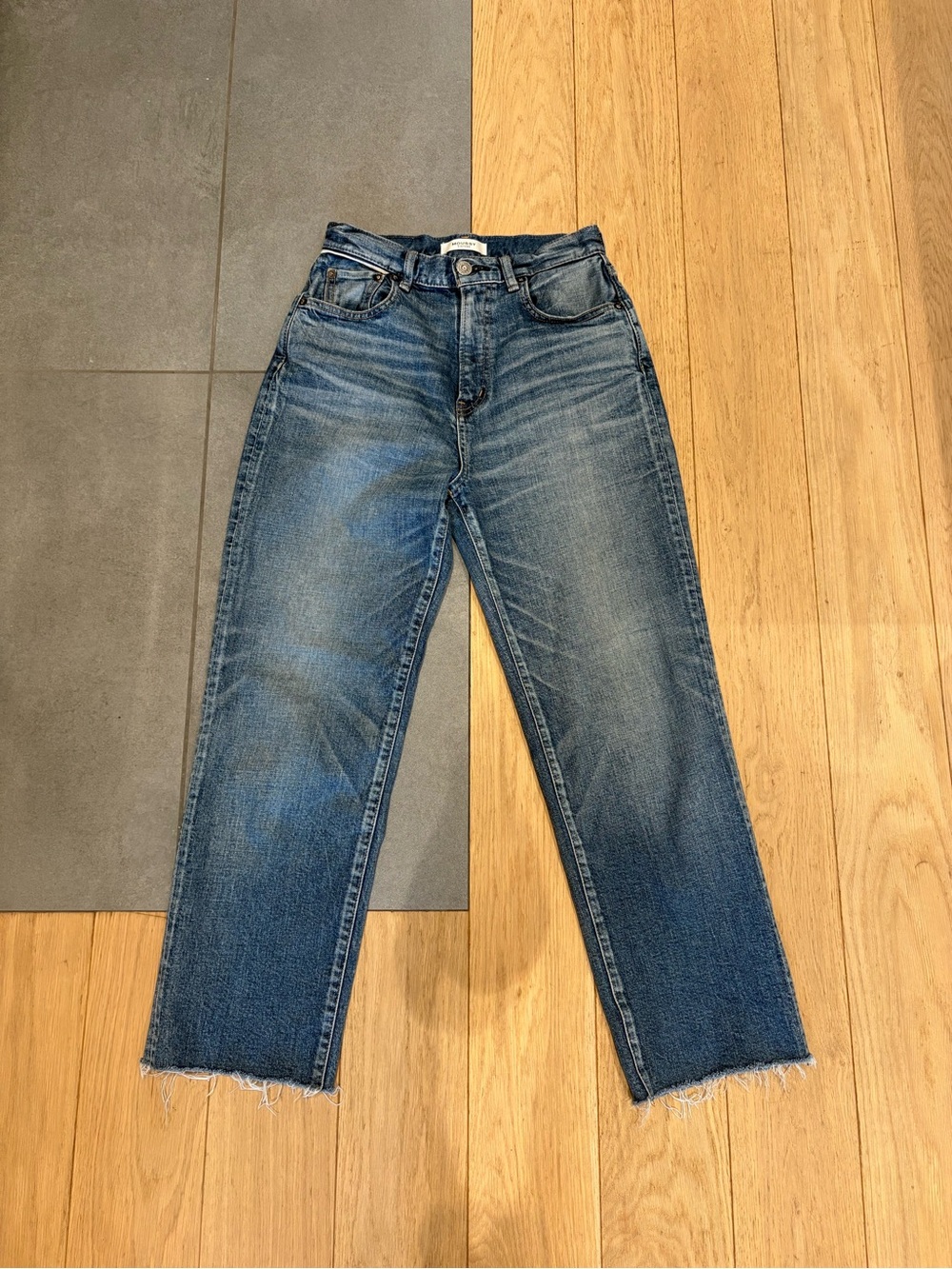 Moussy Vintage Raw Hem Washed Blue Straight-Leg Jeans